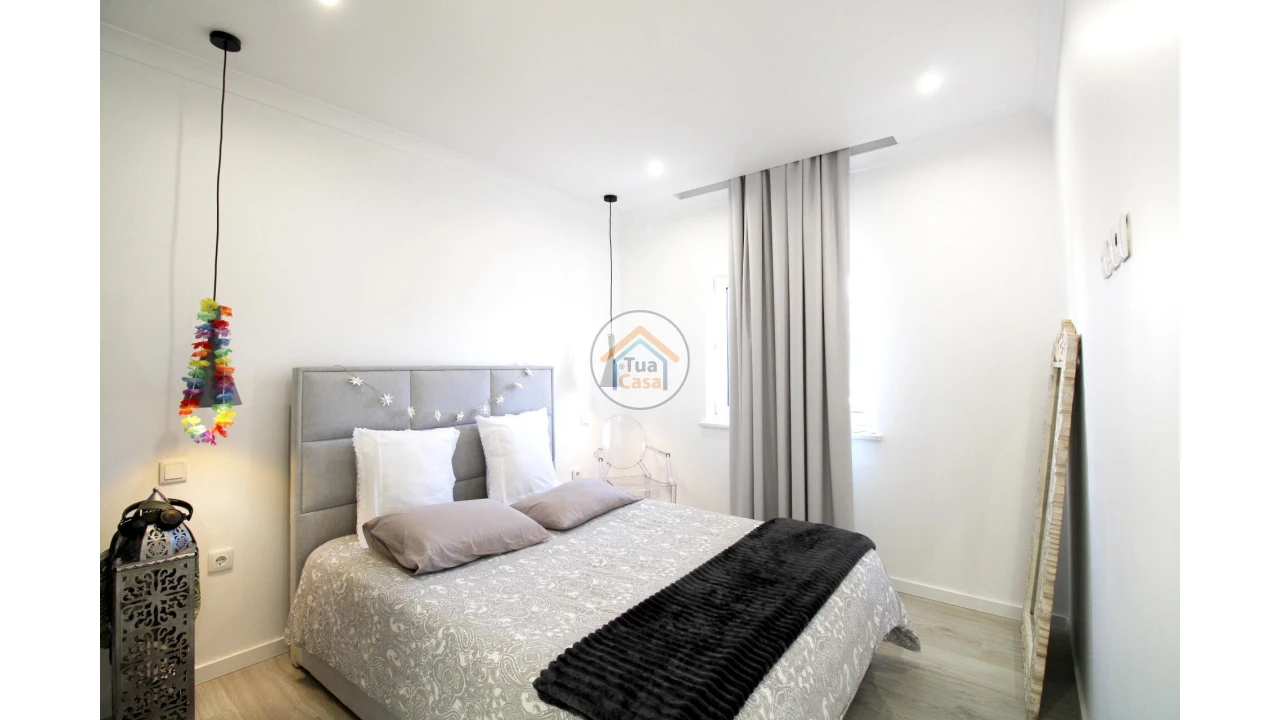 Moradia T4 para Venda em Nossa Senhora da Vila, Nossa Senhora do Bispo e Silveiras Foto 9