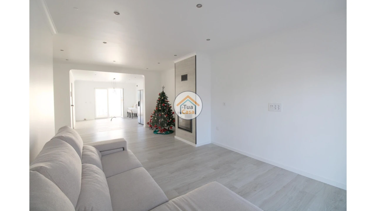 Moradia T4 para Venda em Nossa Senhora da Vila, Nossa Senhora do Bispo e Silveiras Foto 20