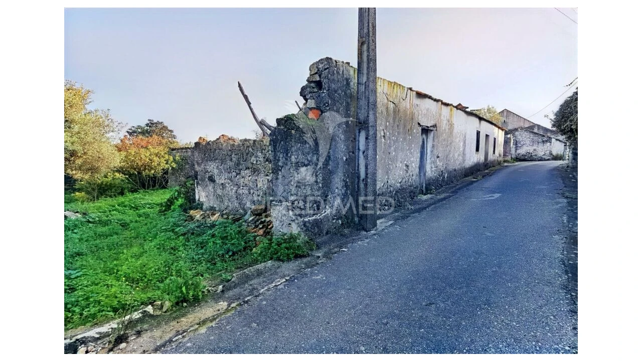 Moradia T3 para Venda em Malhou, Louriceira e Espinheiro Foto 6