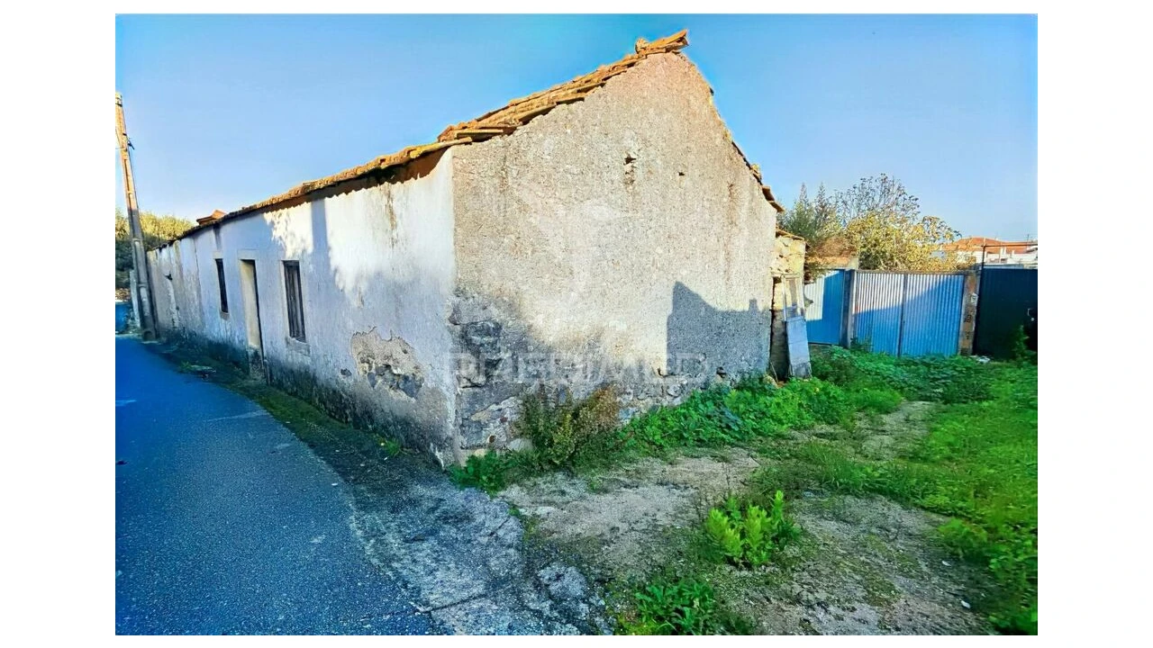 Moradia T3 para Venda em Malhou, Louriceira e Espinheiro Foto 3