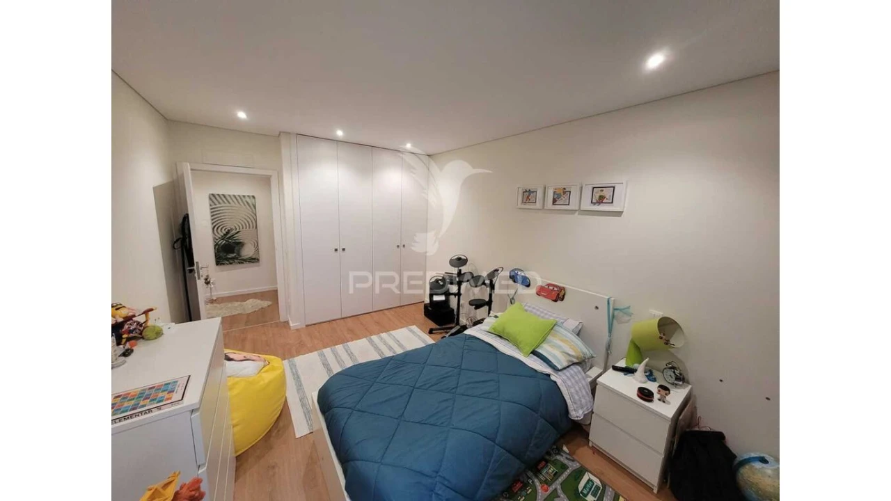 Moradia T3 para Venda em Ribeirão Foto 1