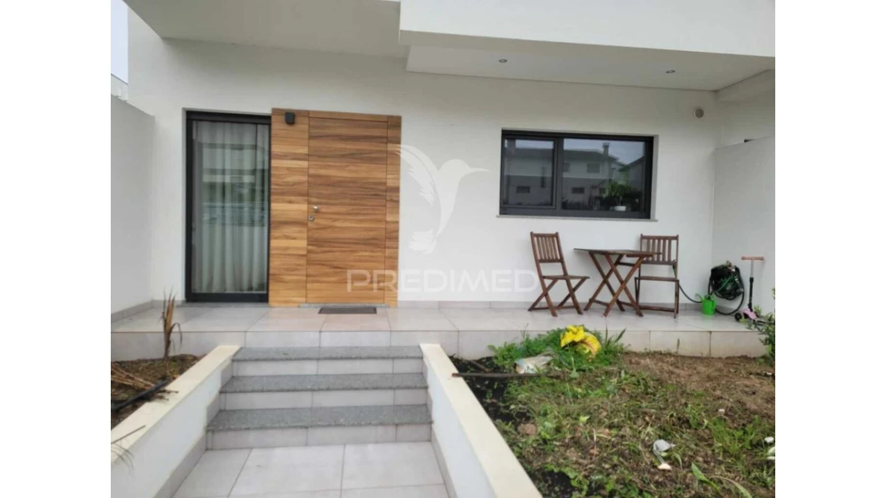 Moradia T3 para Venda em Ribeirão Foto 8