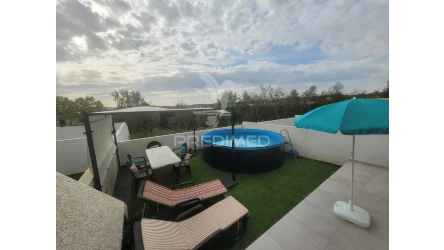 Moradia T3 para Venda em Ribeirão Foto 6