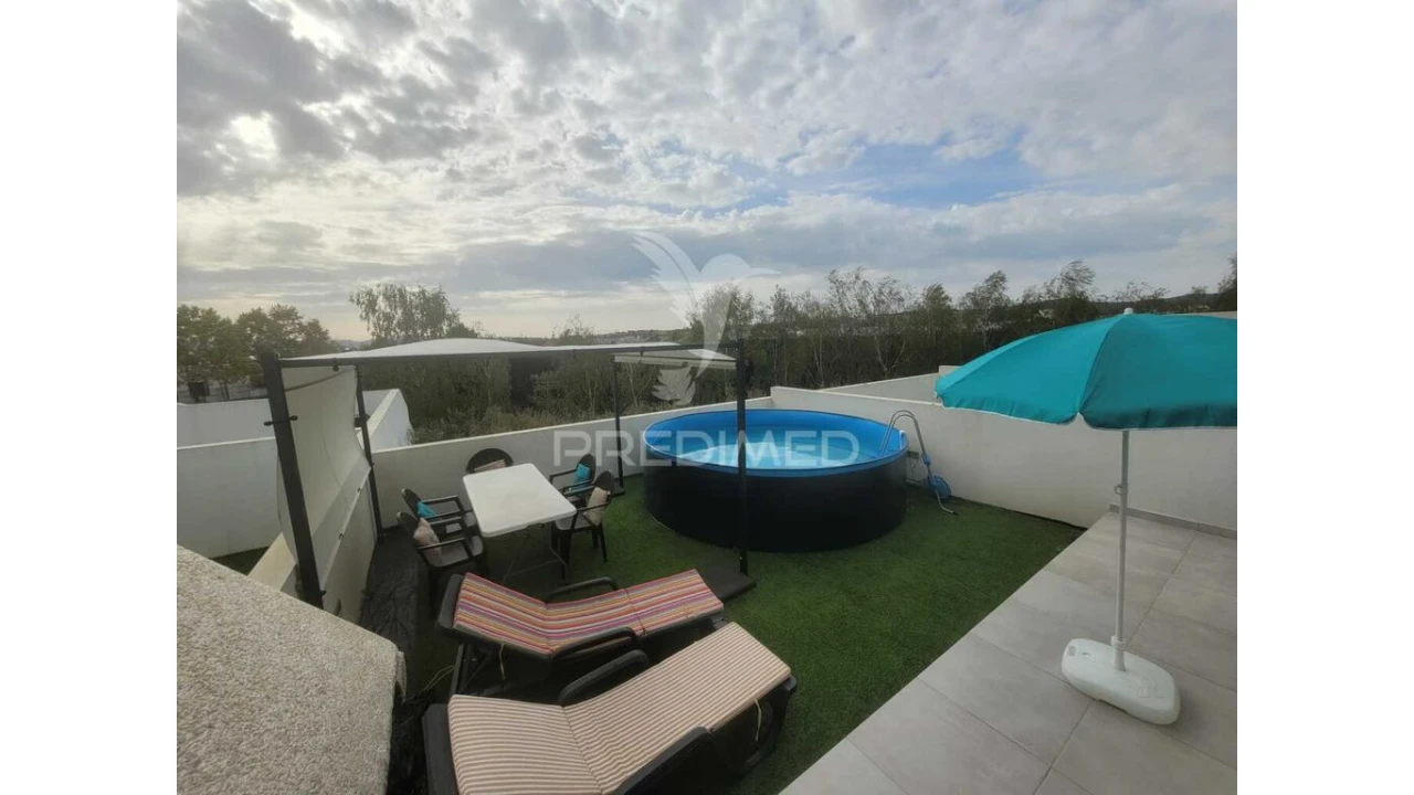 Moradia T3 para Venda em Ribeirão Foto 6