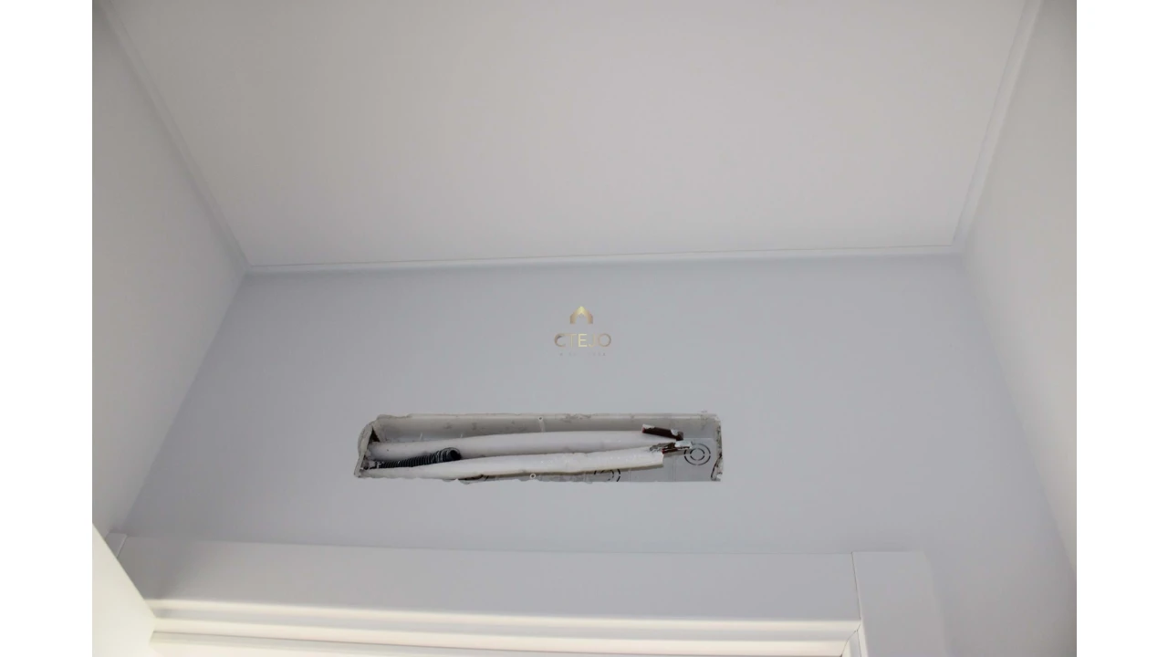 Moradia T4 para Venda em Vialonga Foto 24