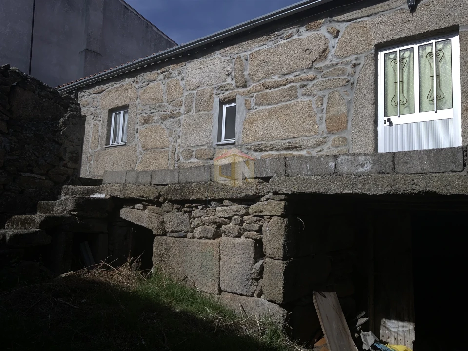 Moradia T1 para Venda em Miuzela e Porto de Ovelha Foto 6