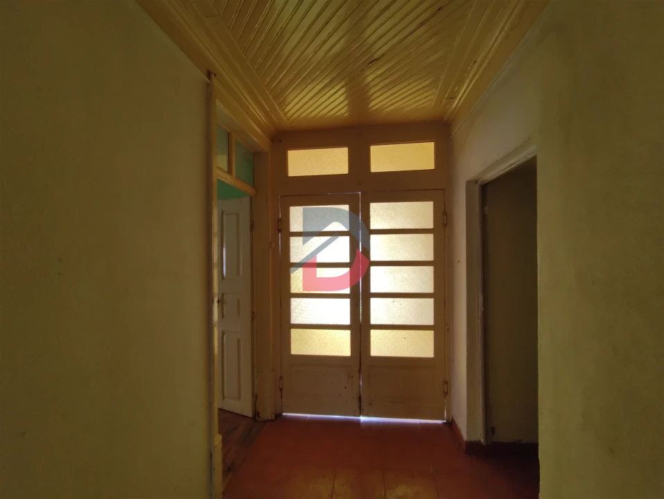 Moradia T5 para Venda em Cebolais de Cima e Retaxo Foto 6