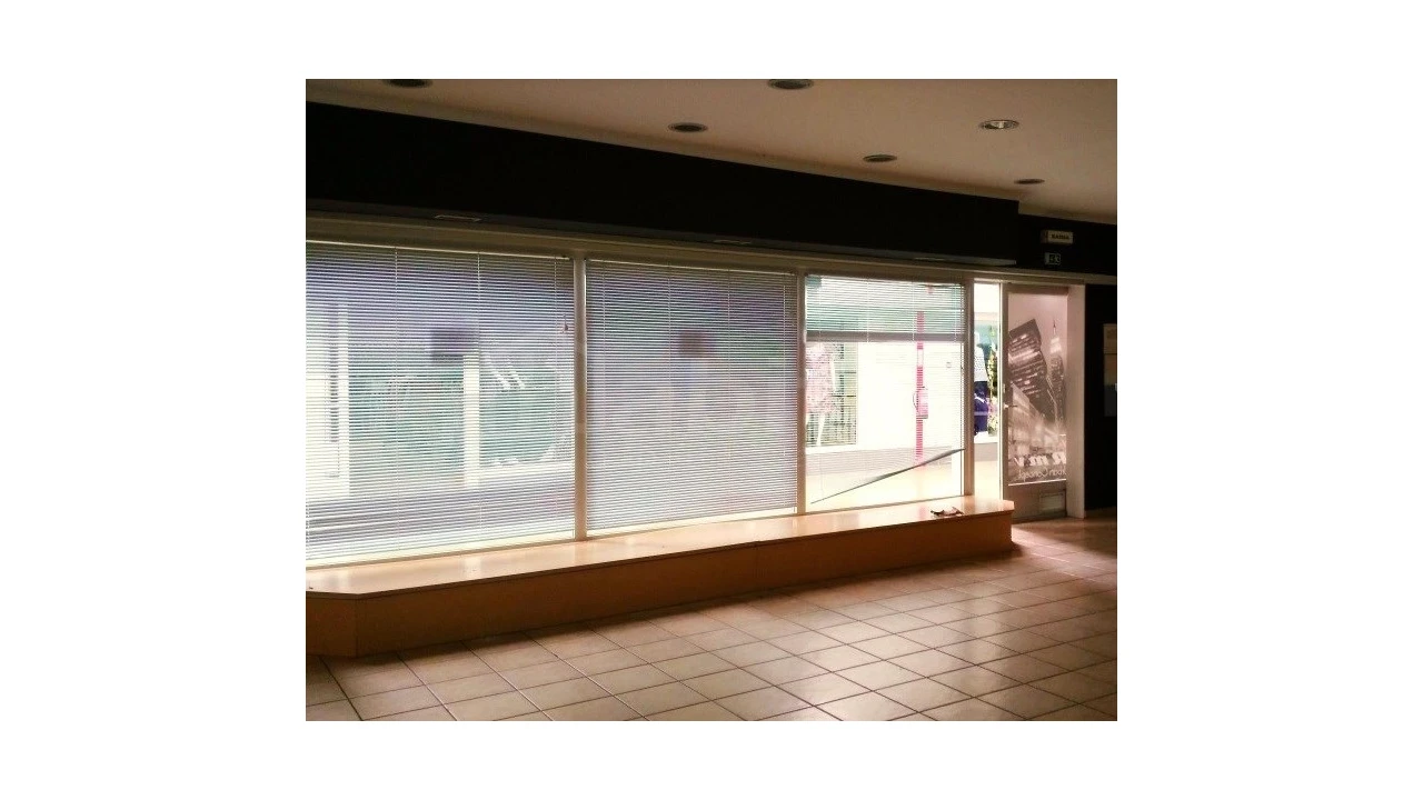 Loja para Venda em Samora Correia Foto 1