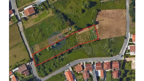 Terreno para Venda em Anta e Guetim