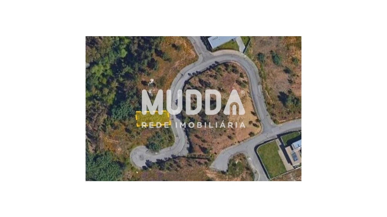 Terreno para Venda em Nogueira do Cravo e Pindelo Foto 1