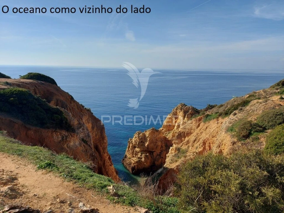 Moradia T4 para Venda em Bensafrim e Barão de São João Foto 10