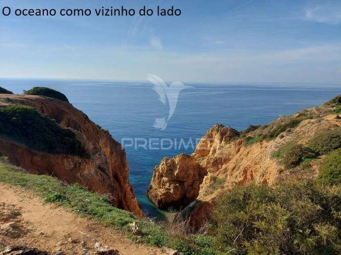Moradia T4 para Venda em Bensafrim e Barão de São João Foto 10