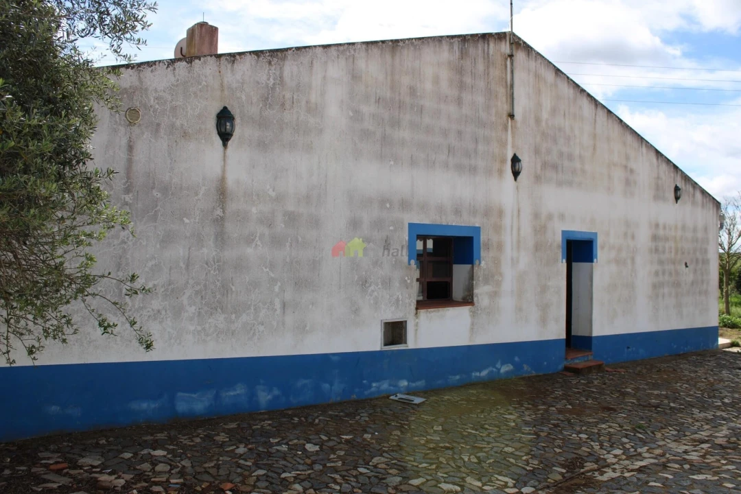 Quinta T6 para Venda em Baleizão Foto 5