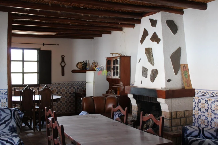 Quinta T6 para Venda em Baleizão Foto 8