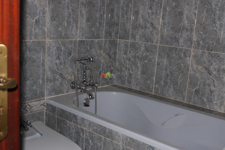 Quinta T6 para Venda em Baleizão Foto 16