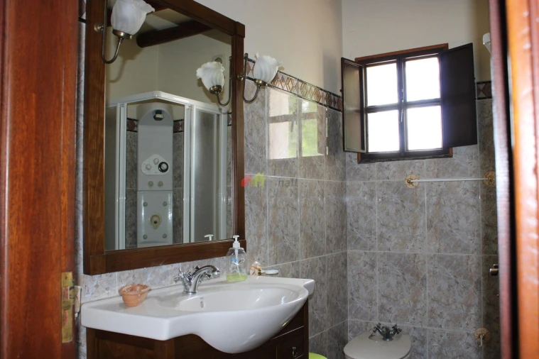 Quinta T6 para Venda em Baleizão Foto 20