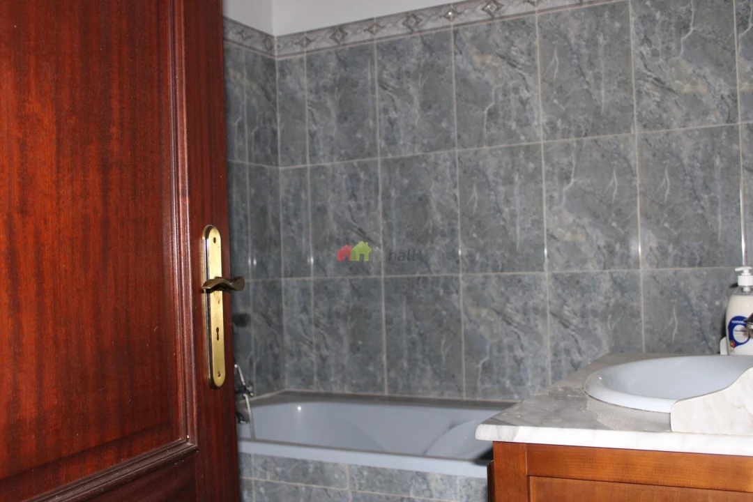 Quinta T6 para Venda em Baleizão Foto 15