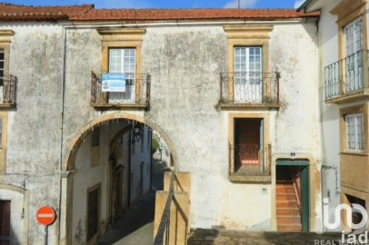 Moradia T5 para Venda em São Miguel, Santa Eufémia e Rabaçal