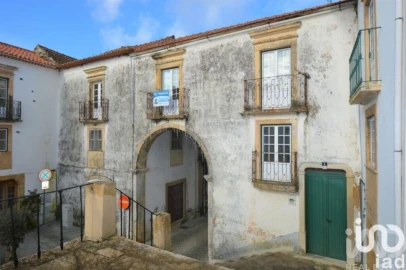 Moradia T5 para Venda em São Miguel, Santa Eufémia e Rabaçal