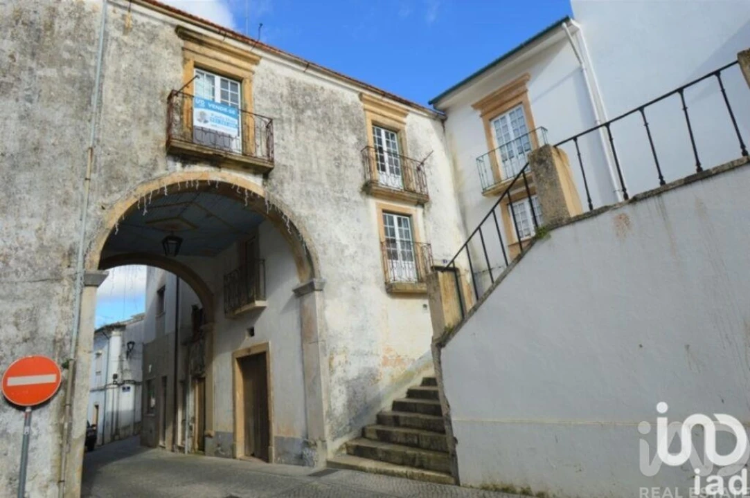 Moradia T5 para Venda em São Miguel, Santa Eufémia e Rabaçal Foto 1