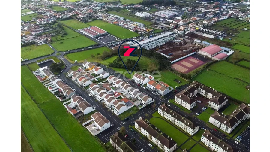 Terreno para Venda em Arrifes Foto 14