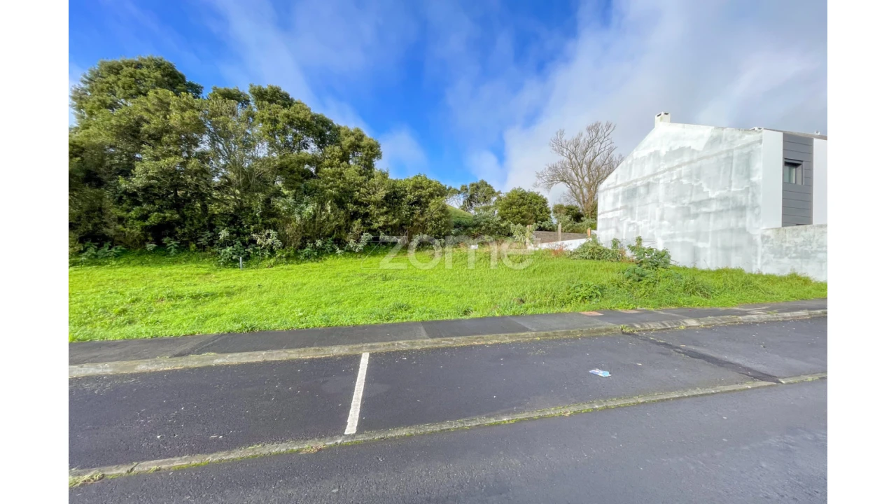 Terreno para Venda em Arrifes Foto 9