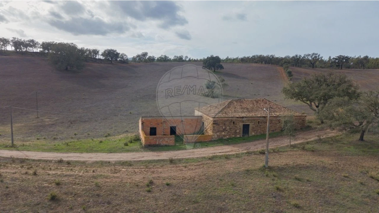 Quinta T2 para Venda em Cercal Foto 6