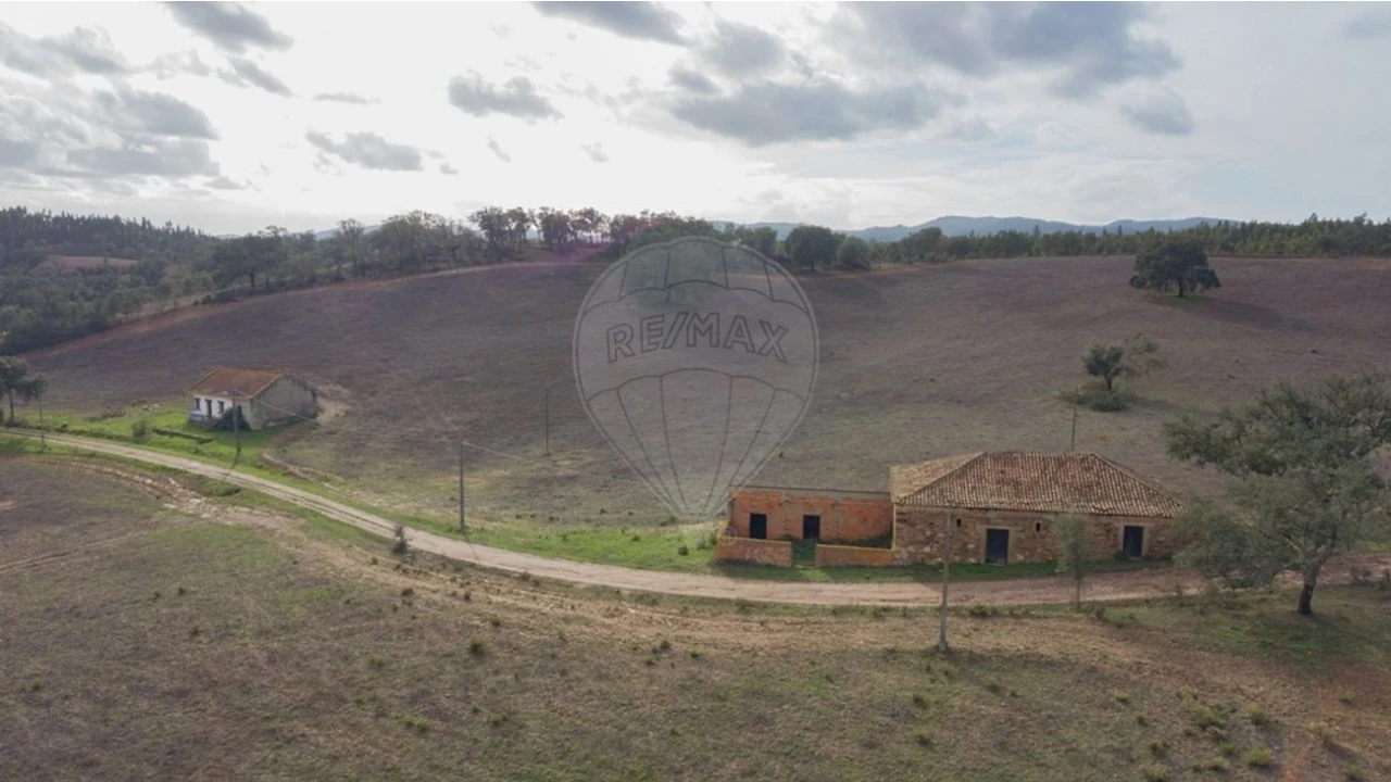 Quinta T2 para Venda em Cercal Foto 7