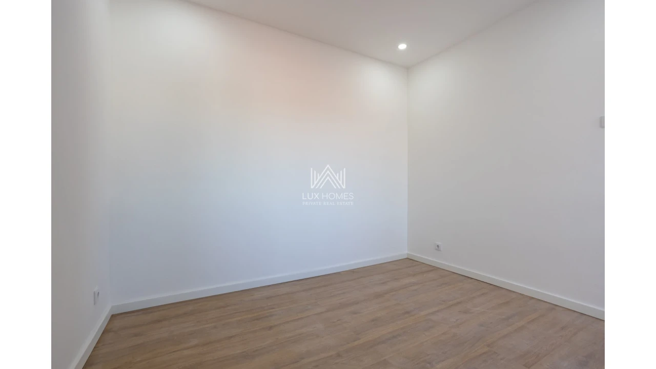 Apartamento T3 para Venda em Águas Livres Foto 13