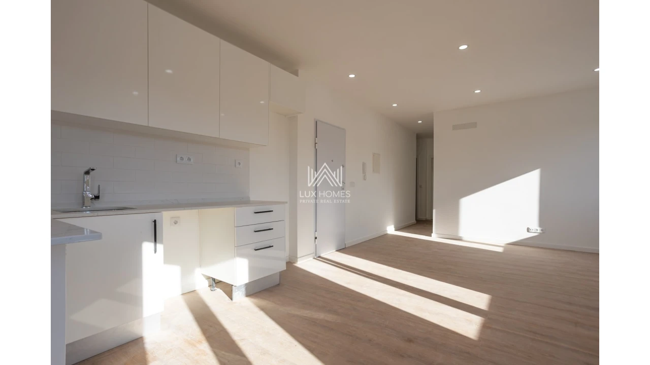 Apartamento T3 para Venda em Águas Livres Foto 4