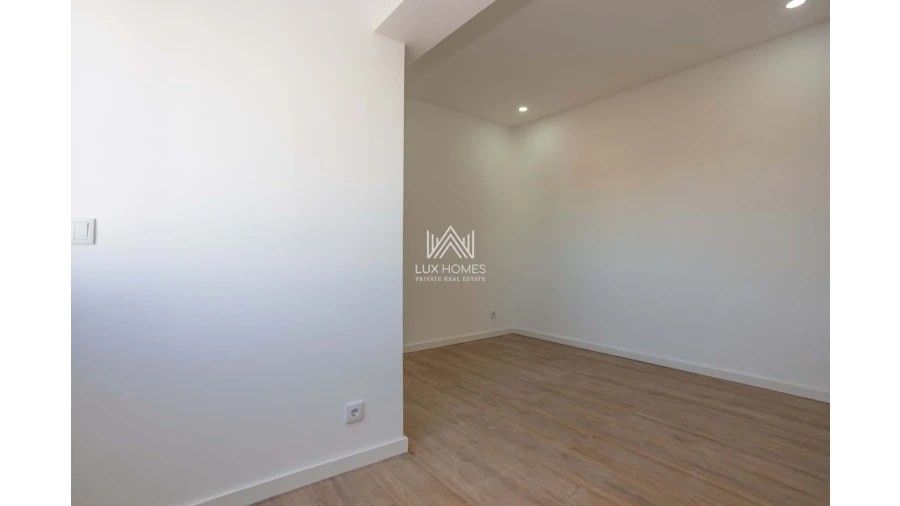 Apartamento T3 para Venda em Águas Livres Foto 16