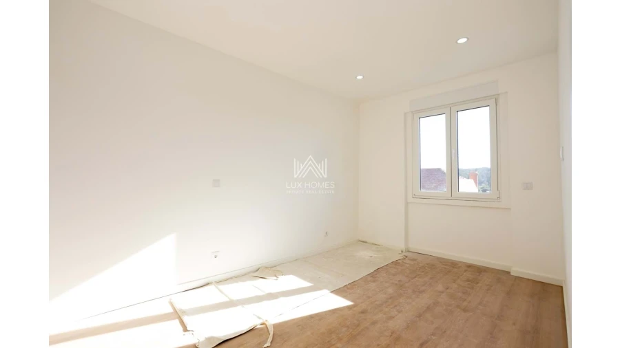 Apartamento T3 para Venda em Águas Livres Foto 19