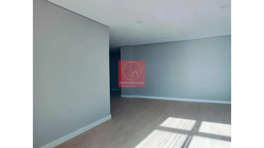 Apartamento T4 para Venda em Braga (Maximinos, Sé e Cividade) Foto 4