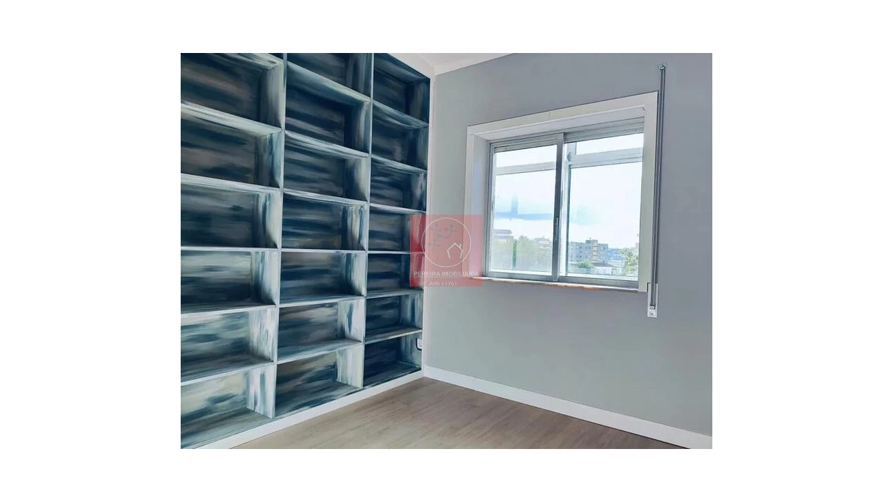 Apartamento T4 para Venda em Braga (Maximinos, Sé e Cividade) Foto 8