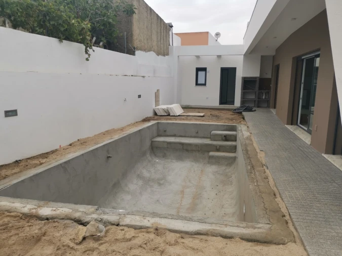 Moradia T4 para Venda em Fernao Ferro Foto 8