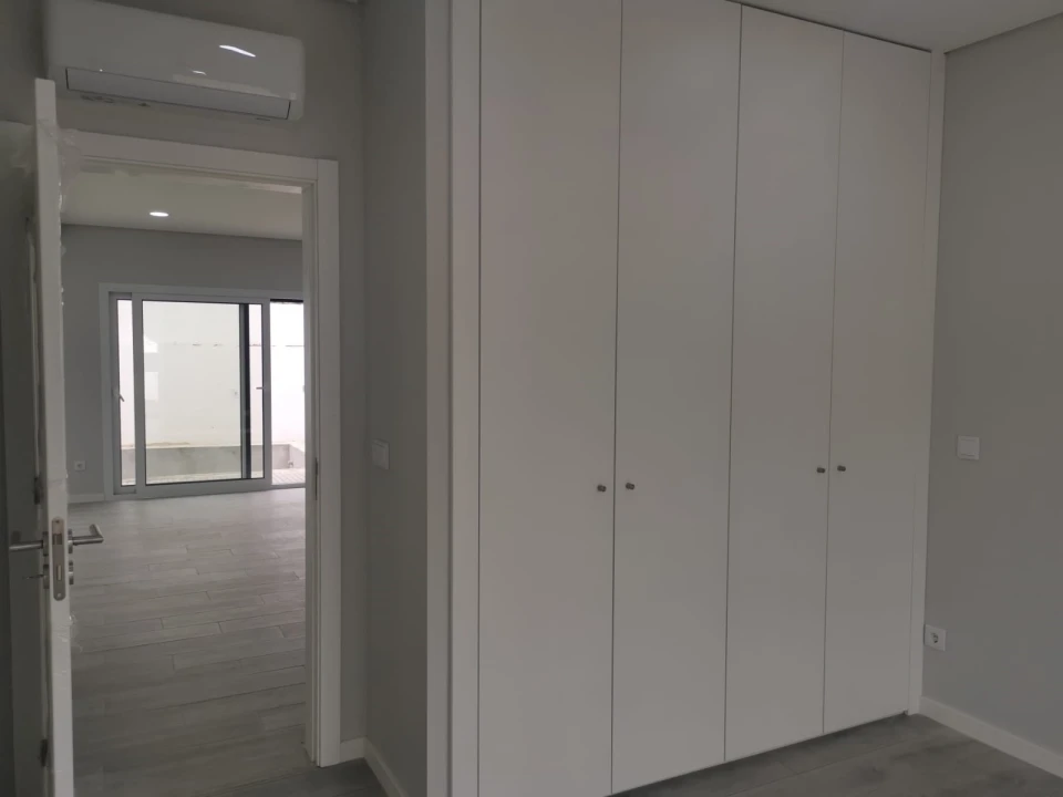 Moradia T4 para Venda em Fernao Ferro Foto 17