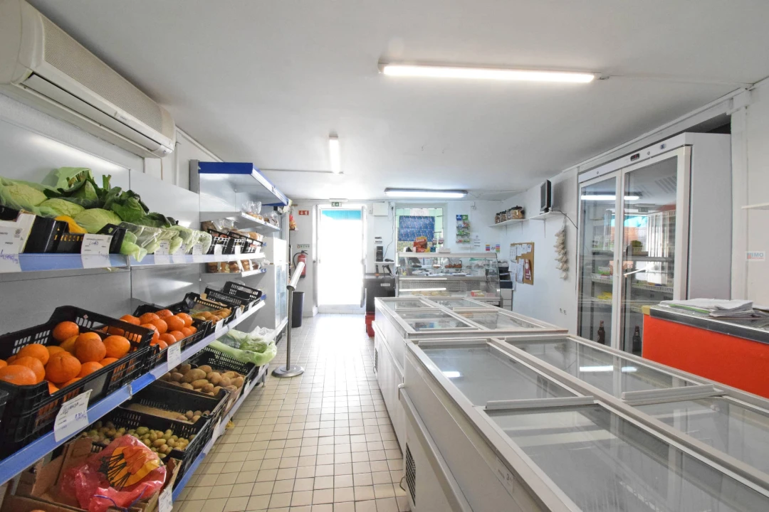 Loja para Trespasse em Covilhã e Canhoso Foto 9