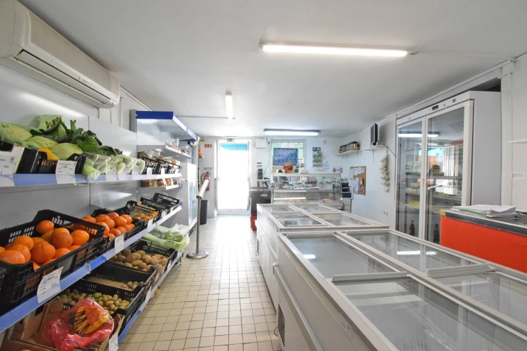 Loja para Trespasse em Covilhã e Canhoso Foto 9