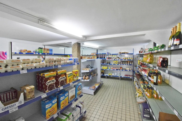 Loja para Trespasse em Covilhã e Canhoso Foto 2