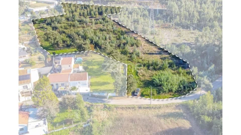 Terreno para Venda em Fânzeres e São Pedro da Cova