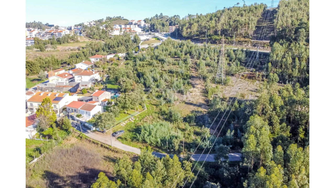 Terreno para Venda em Fânzeres e São Pedro da Cova Foto 30