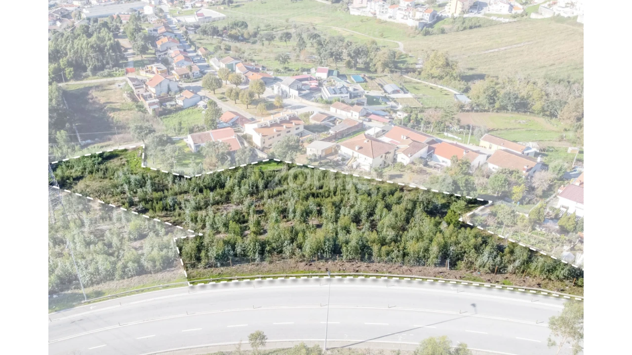 Terreno para Venda em Fânzeres e São Pedro da Cova Foto 35