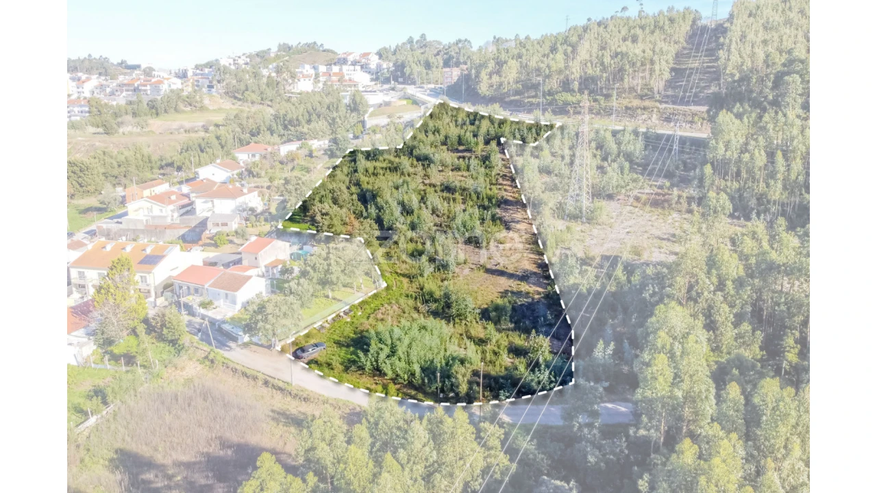 Terreno para Venda em Fânzeres e São Pedro da Cova Foto 5