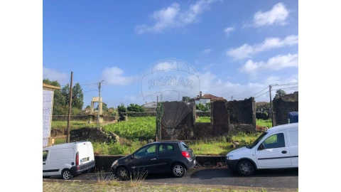 Terreno para Venda em Vila de Cucujães