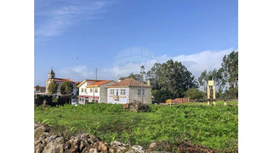 Terreno para Venda em Vila de Cucujães Foto 7
