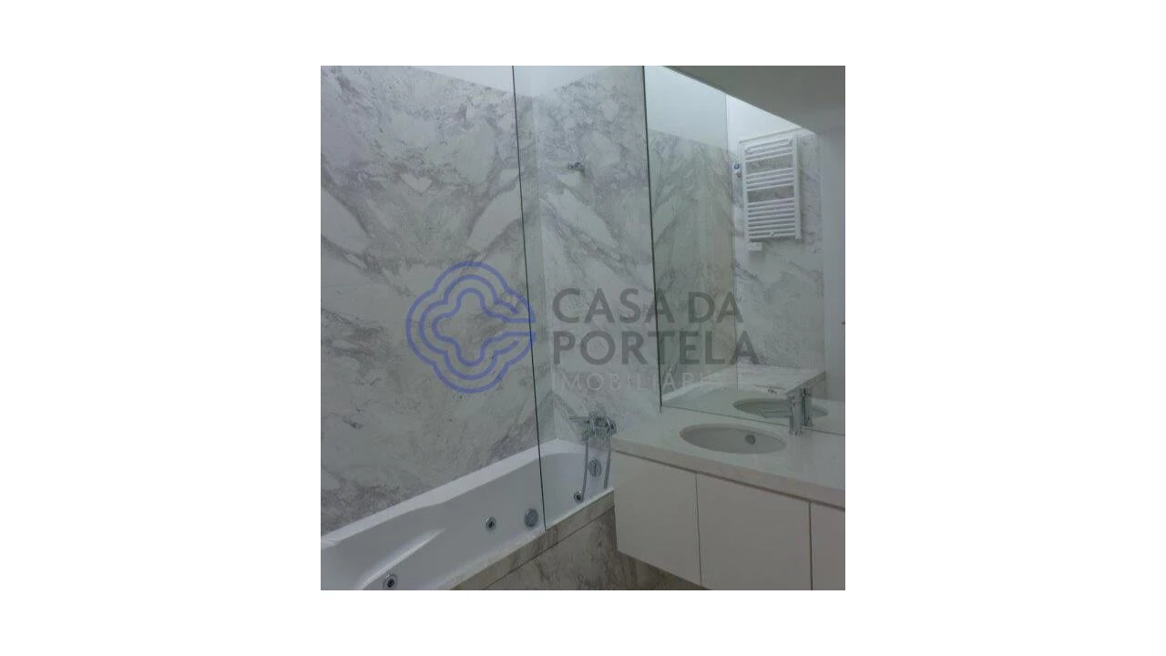 Moradia T3 para Venda em Água Longa Foto 10