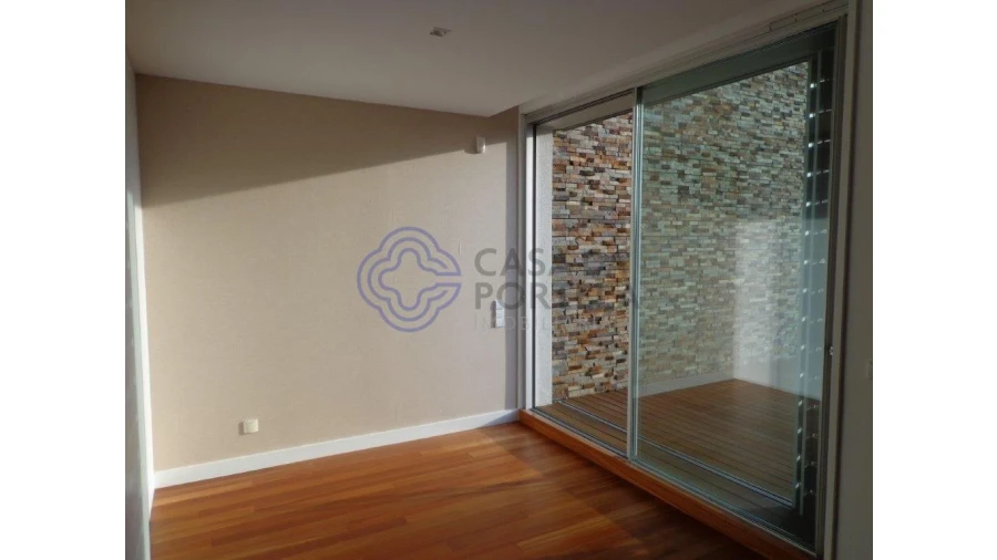 Moradia T3 para Venda em Água Longa Foto 8