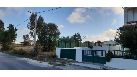 Terreno para Venda em Monte Real e Carvide
