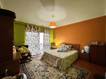 Moradia T4 para Venda em Tavarede
