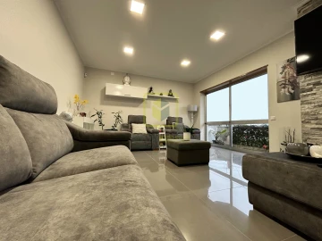Moradia T4 para Venda em Tavarede